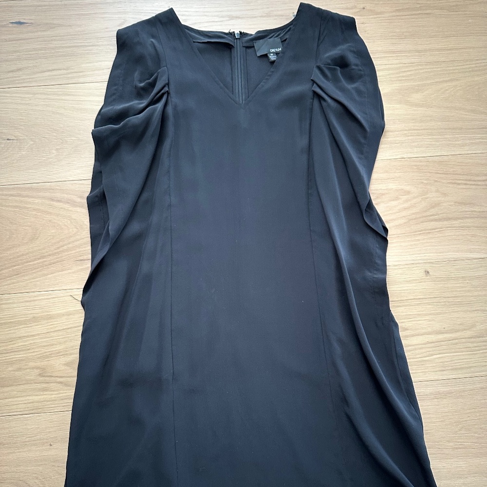 NWOT Greylin black silk dress size Medium